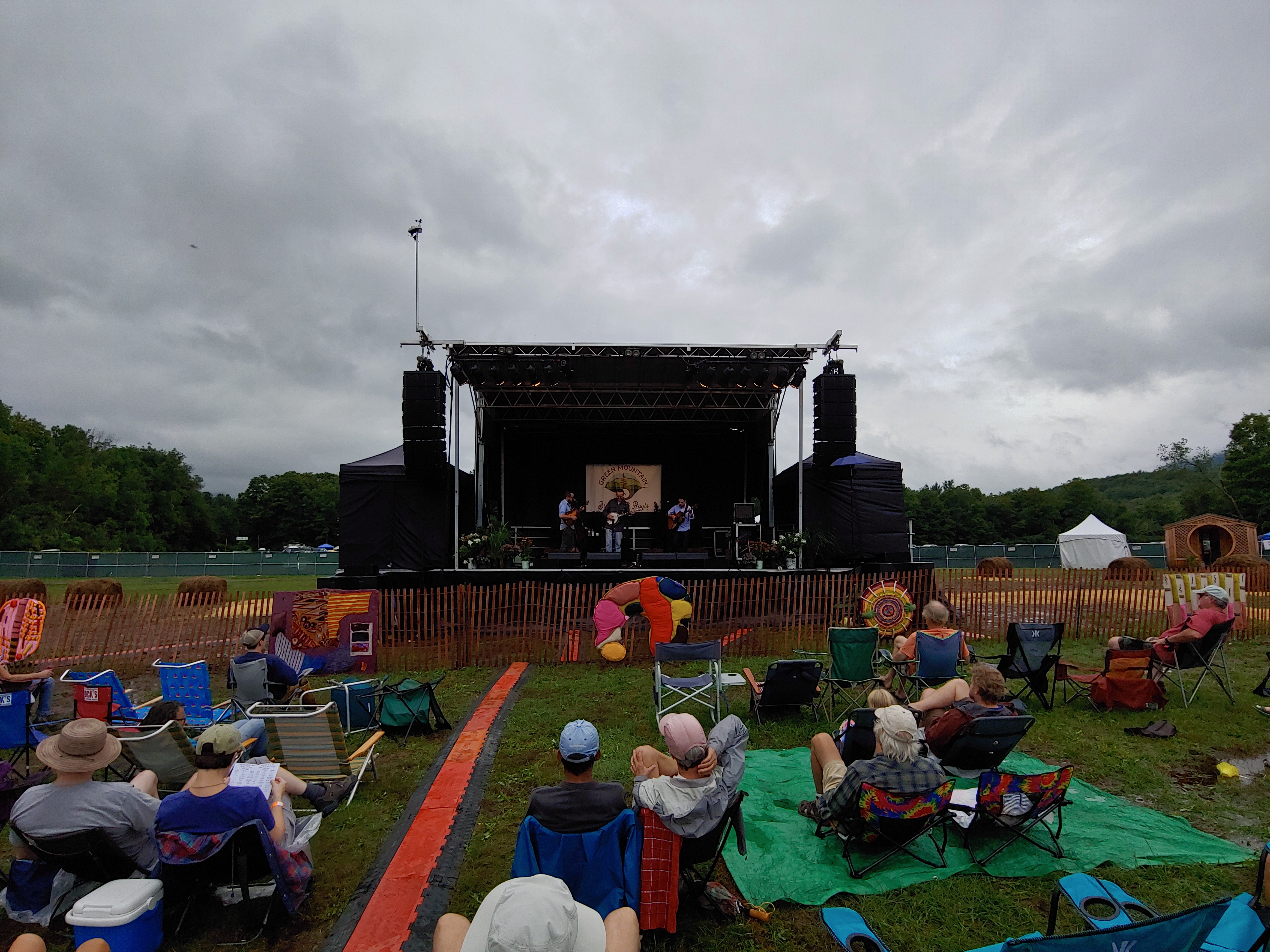 DannyBarnesJoeKWalshGrantGordy2018-08-18GreenMountainBluegrassAndRootsFestivalManchesterVT (7).jpg